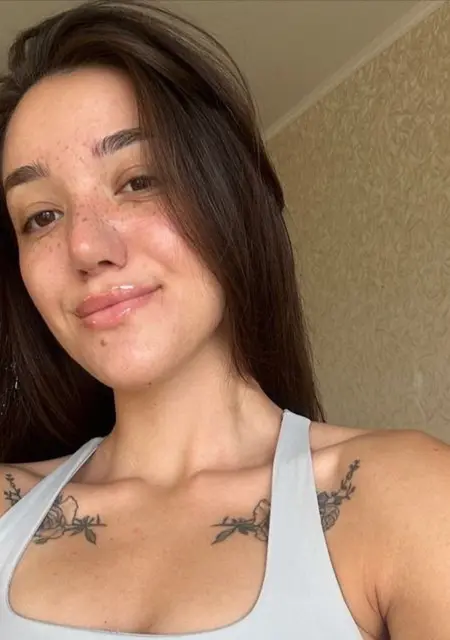 Кира из Севастополя, ищу на сайте знакомства на одну ночь