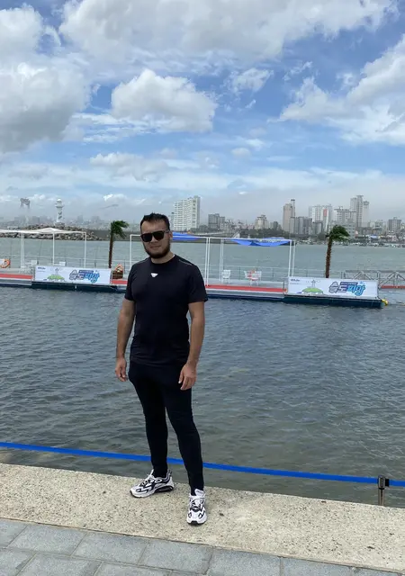 Игорь из Караганды, ищу на сайте знакомства на одну ночь