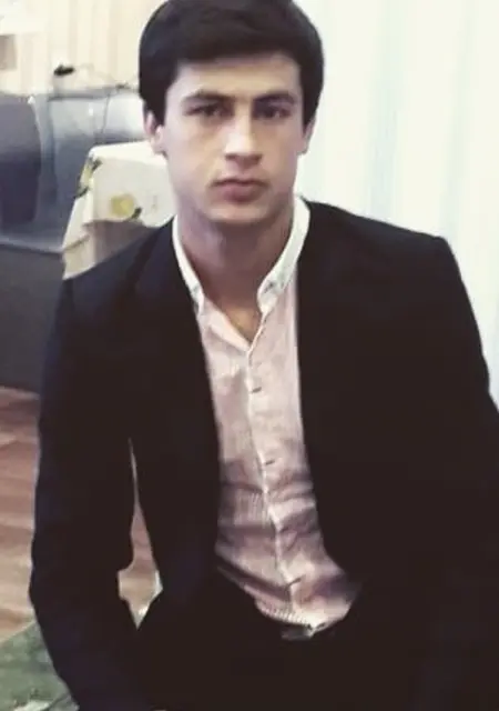 Я Али, 18, знакомлюсь для вирта в Перми