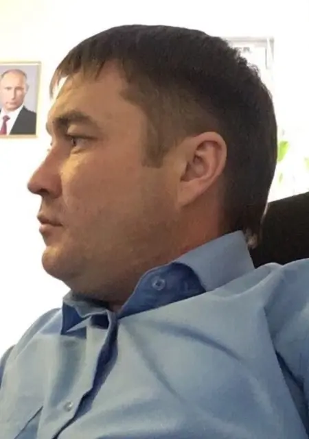 Александр из Магадана, мне 41, познакомлюсь для приятного времяпровождения