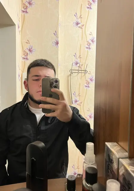 Ильяс из Темрюка, мне 20, познакомлюсь на одну ночь