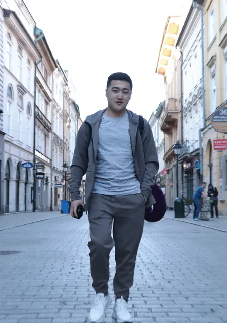 Я Ахти, 25, знакомлюсь для дружбы в Муравленко