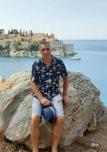 Я Эрнст, 55, из Витебска, ищу знакомства без обязательств