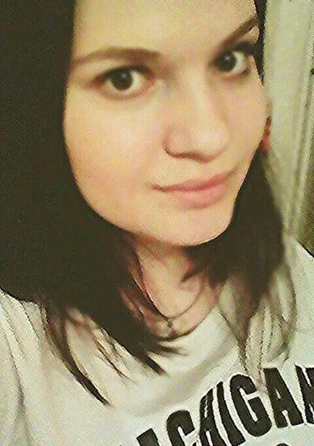 Ксюша из Озерска, мне 26, познакомлюсь на одну ночь