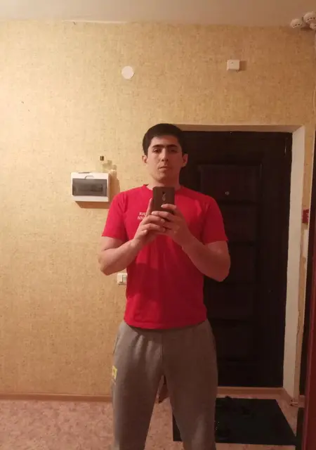 Далер из Подольска, мне 30, познакомлюсь без обязательств