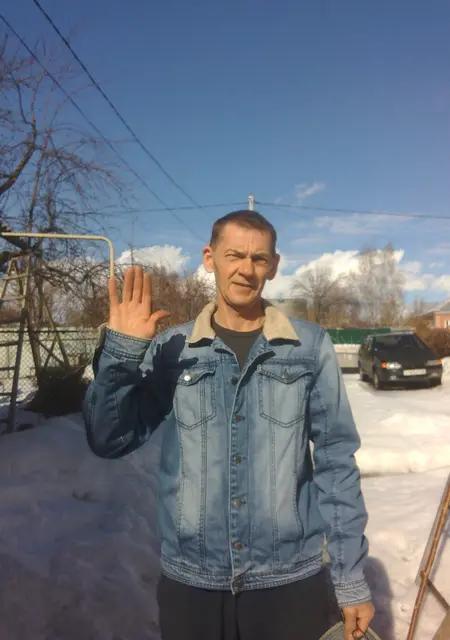 Я Юрий, 63, знакомлюсь без обязательств в Рязани