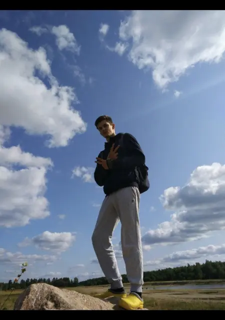 Пашка из Красногорска, ищу на сайте знакомства на одну ночь