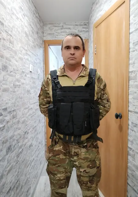 Влад из Ижевска, мне 49, познакомлюсь на одну ночь