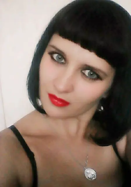 Я Анна, 39, из Севастополя, ищу знакомства без обязательств