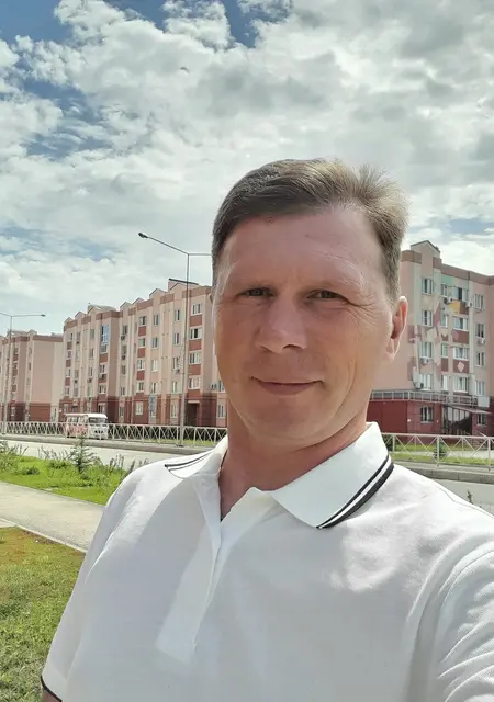 Я Дмитрий, 39, знакомлюсь без обязательств в Липецке