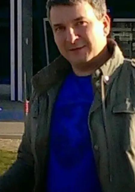 Я Александр, 50, из Санкт-Петербурга, ищу знакомство для общения