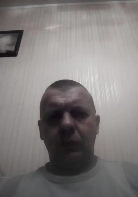 Гена из Новомосковска, мне 52, познакомлюсь на одну ночь