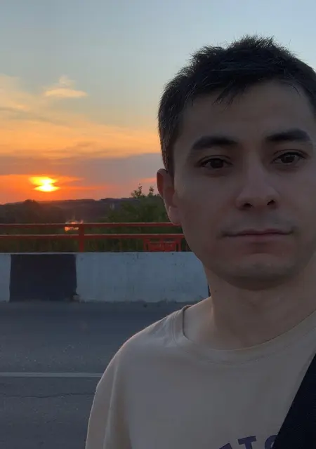 Саша из Воскресенска, ищу на сайте знакомства без обязательств