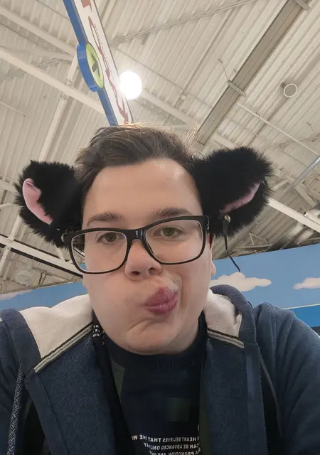 Макс из Екатеринбурга, ищу на сайте знакомства на одну ночь