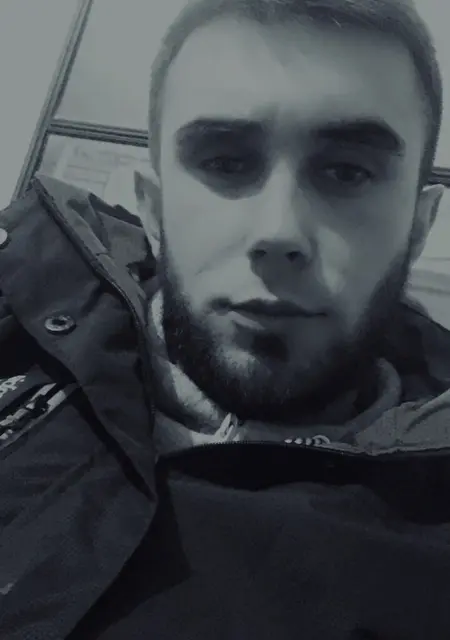 Я Тимур, 25, из Славянска-на-Кубани, ищу знакомства без обязательств