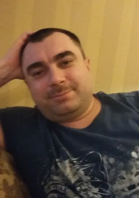 Игорь из Санкт-Петербурга, мне 50, познакомлюсь на одну ночь