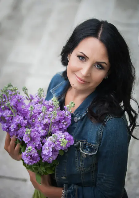 Я Оля, 49, из Санкт-Петербурга, ищу знакомство для совместных путешествий