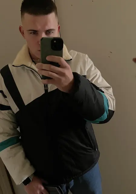 Я Никита, 24, знакомлюсь для приятного времяпровождения в Санкт-Петербурге