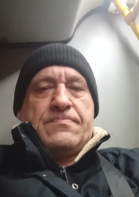 Николай из Новосибирска, мне 54, познакомлюсь на одну ночь