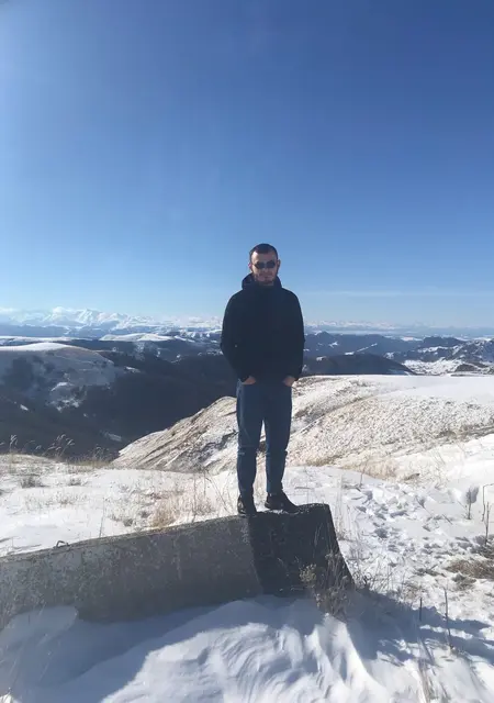 Даниил из Щелково, ищу на сайте знакомства на одну ночь