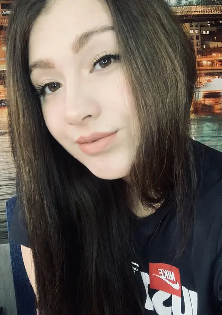 Елена из Уфы, ищу на сайте приятное времяпровождение