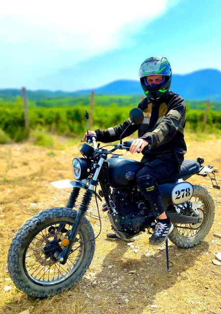 Данила из Новороссийска, мне 23, познакомлюсь на одну ночь