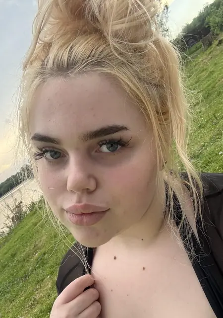 Viktoria из Красноярска, мне 22, познакомлюсь на одну ночь