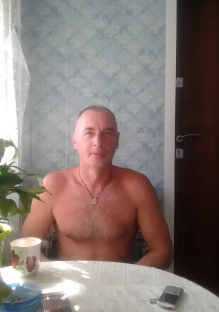 Я Евгений, 54, из Липецка, ищу знакомство для приятного времяпровождения