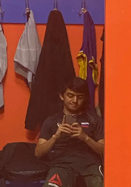 Белол из Пятигорска, ищу на сайте знакомства на одну ночь