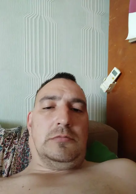 Вадим из Хабаровска, мне 41, познакомлюсь на одну ночь