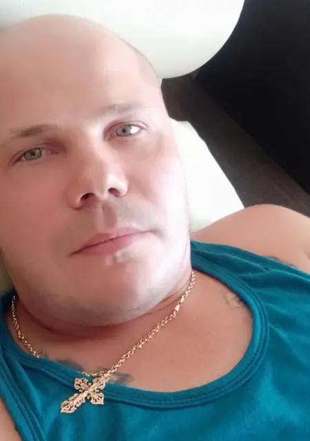 Владимир из Пензы, ищу на сайте знакомства без обязательств