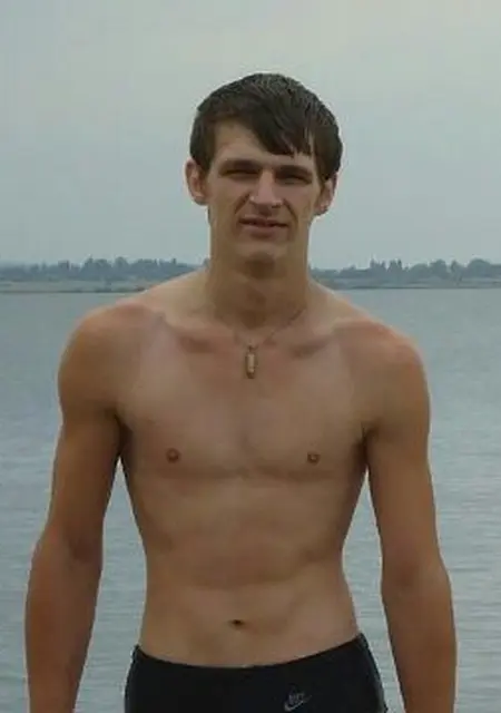 Я Ваня, 32, из Губкина, ищу знакомство для постоянных отношений