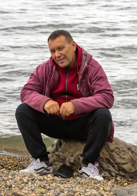 Я Vladimir, 53, знакомлюсь для постоянных отношений в Иркутске