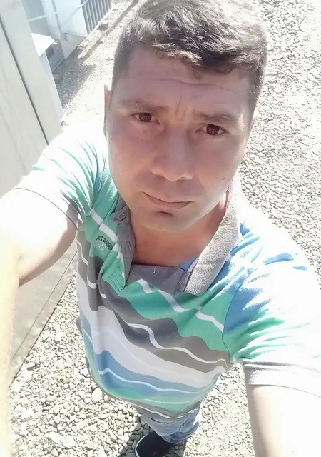 Вадим из Новороссийска, мне 43, познакомлюсь для постоянных отношений