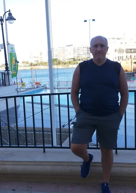 Я Нов, 55, знакомлюсь на одну ночь в Ессентуках