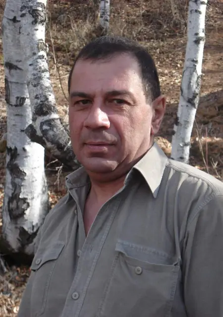 Олег из Читы, ищу на сайте знакомства на одну ночь