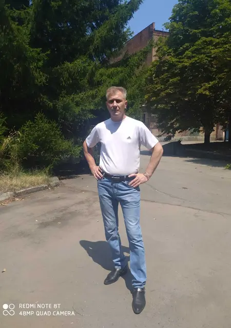 Stas из Владикавказа, ищу на сайте знакомства на одну ночь