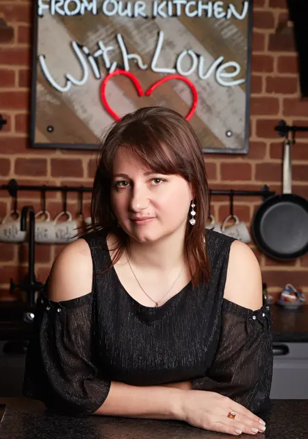 Ольга из Краснодара, ищу на сайте постоянные отношения