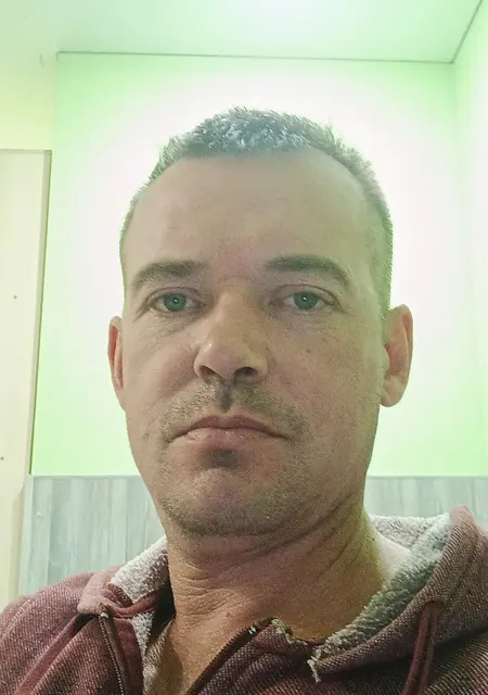 Я Илья, 41, знакомлюсь без обязательств в Нижнем Новгороде