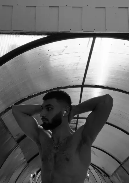 Я Артур, 21, знакомлюсь для общения в Анапе