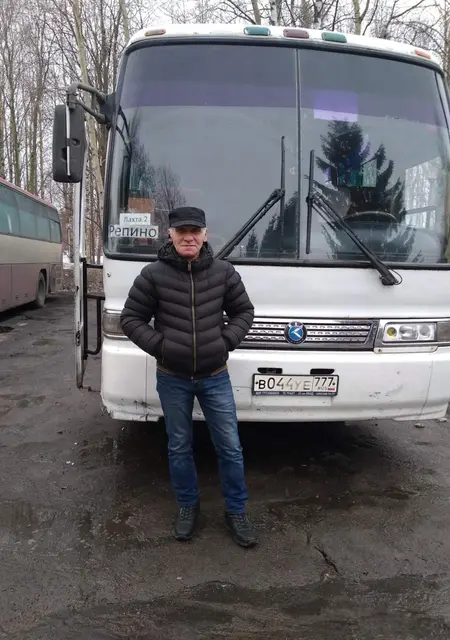 Георгий из Екатеринбурга, мне 60, познакомлюсь на одну ночь