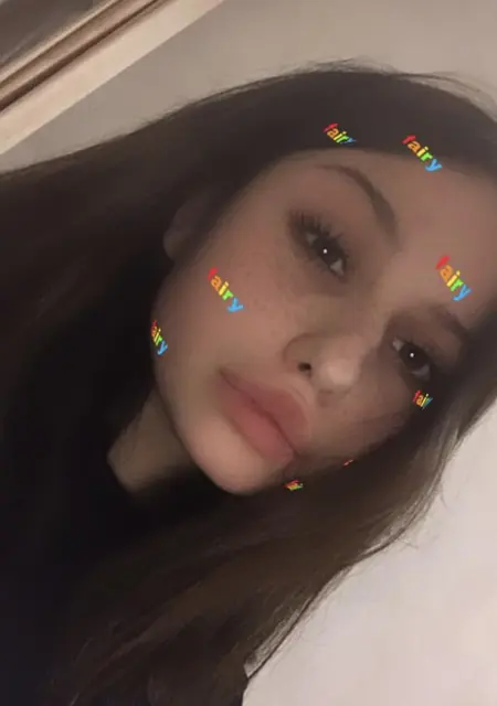 Я Юля, 23, из Кременчуга, ищу знакомство для приятного времяпровождения