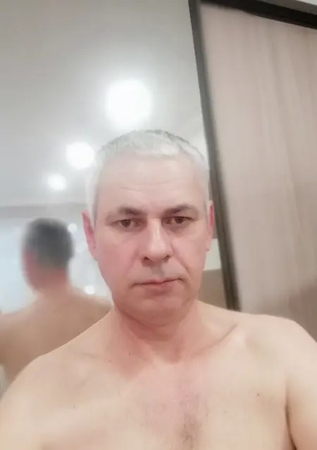 Юрий из Краснодара, мне 56, познакомлюсь на одну ночь