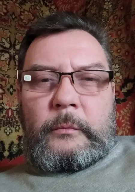 Я Oleg, 58, из Киева, ищу знакомства на одну ночь