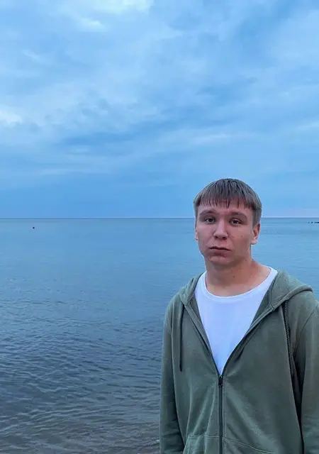 Я Максим, 19, знакомлюсь без обязательств в Калининграде