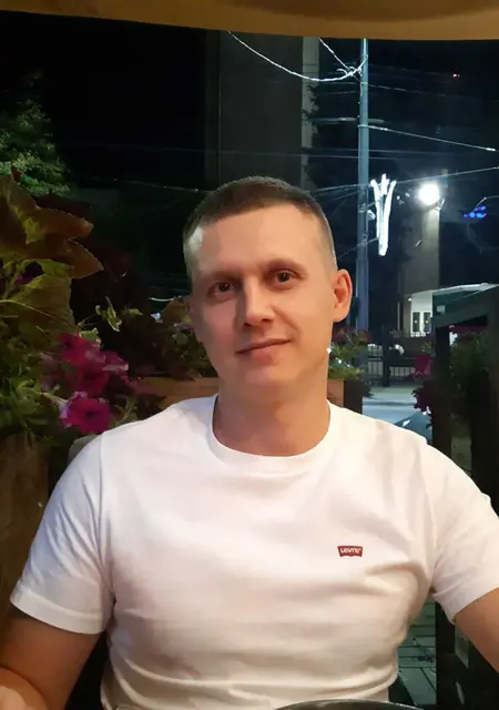 Я Александр, 33, знакомлюсь на одну ночь в Воронеже