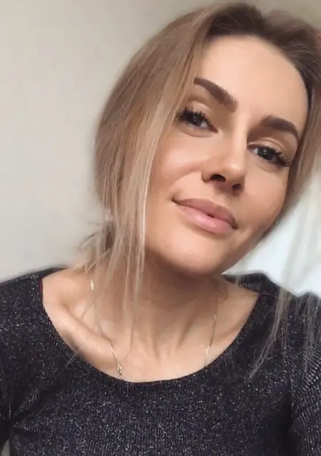 Екатерина из Екатеринбурга, мне 30, познакомлюсь для приятного времяпровождения