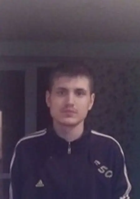 Я Дима, 32, из Прокопьевска, ищу знакомства без обязательств