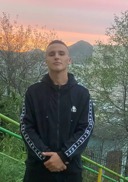 Сергей из Уссурийска, ищу на сайте знакомства на одну ночь