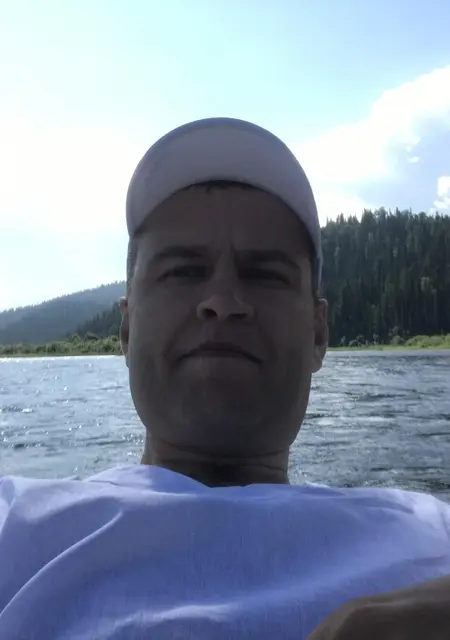 Я Валера, 41, из Междуреченска, ищу знакомство для приятного времяпровождения